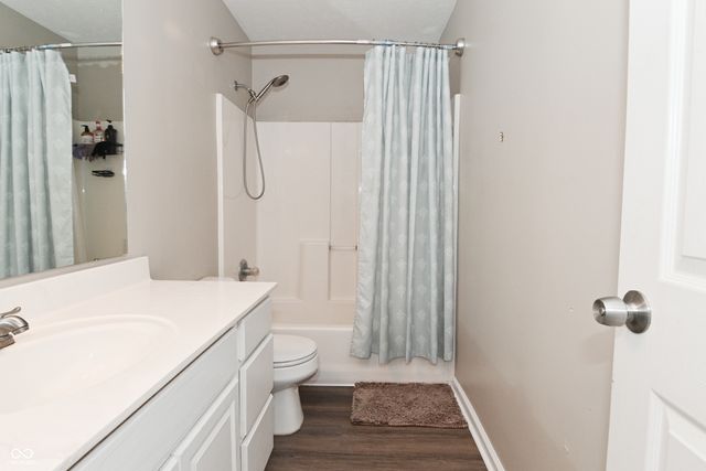 10397 Hillsborough Drive, Fishers, IN 46037