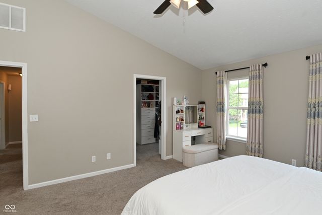 10397 Hillsborough Drive, Fishers, IN 46037