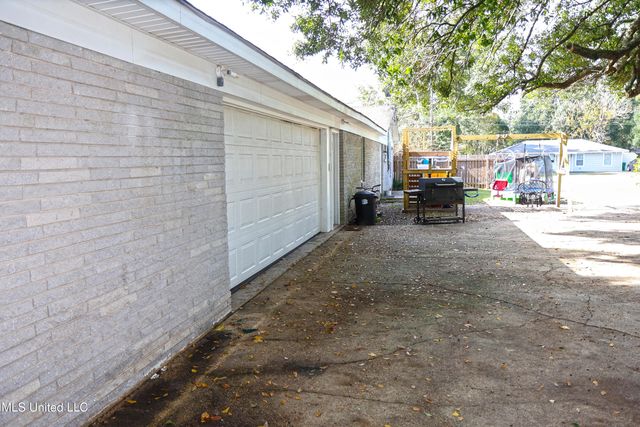 910 Williams Street, Pascagoula, MS 39567