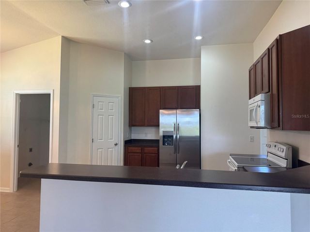 317 DOWN PINE DRIVE, Seffner, FL 33584