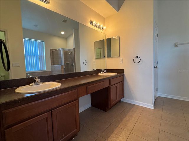 317 DOWN PINE DRIVE, Seffner, FL 33584