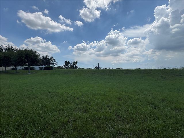 317 DOWN PINE DRIVE, Seffner, FL 33584