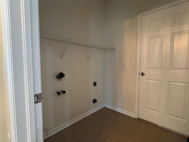 317 DOWN PINE DRIVE, Seffner, FL 33584