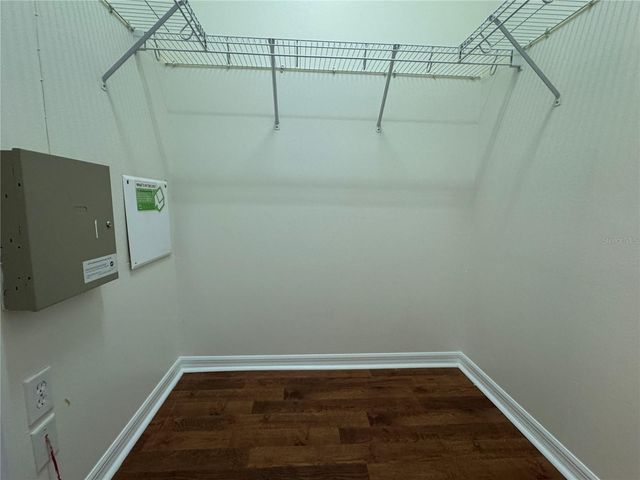 317 DOWN PINE DRIVE, Seffner, FL 33584