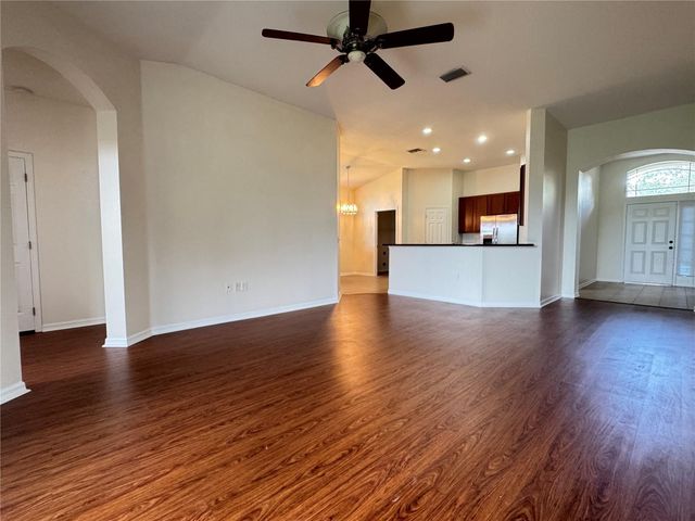 317 DOWN PINE DRIVE, Seffner, FL 33584