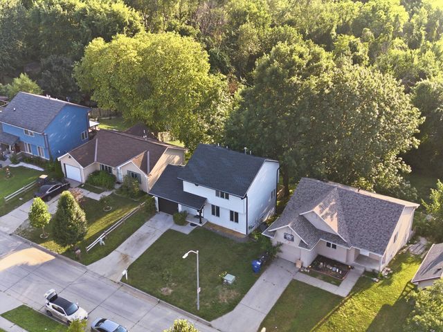 2514 SE 18th Street, Des Moines, IA 50320