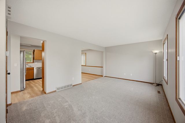 2514 SE 18th Street, Des Moines, IA 50320