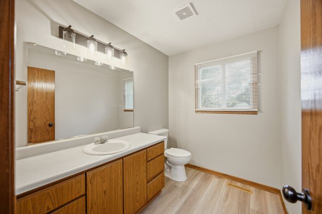 2514 SE 18th Street, Des Moines, IA 50320