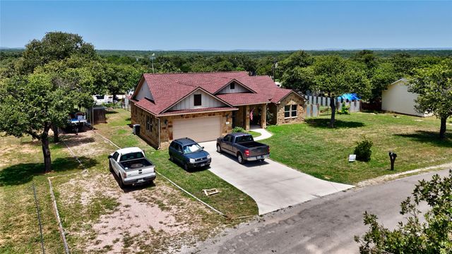 710 Panorama DR, Buchanan Dam, TX 78609