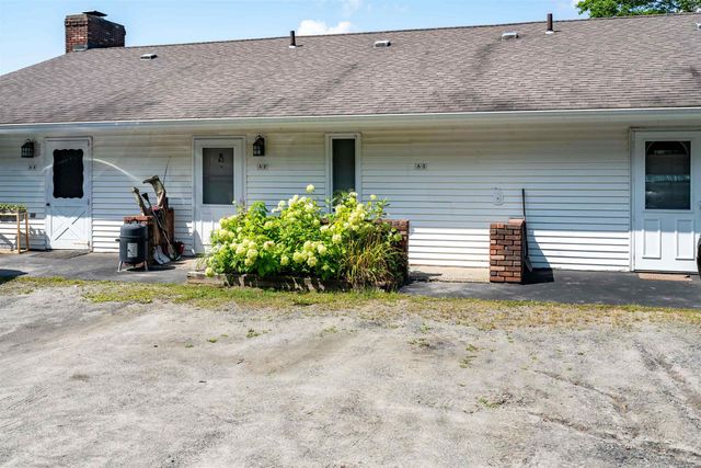 24 Snowdrift Ln Apt A3, Stowe, VT 05672