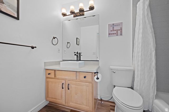 11226 S RIVER FRONT PKWY, South Jordan, UT 84095