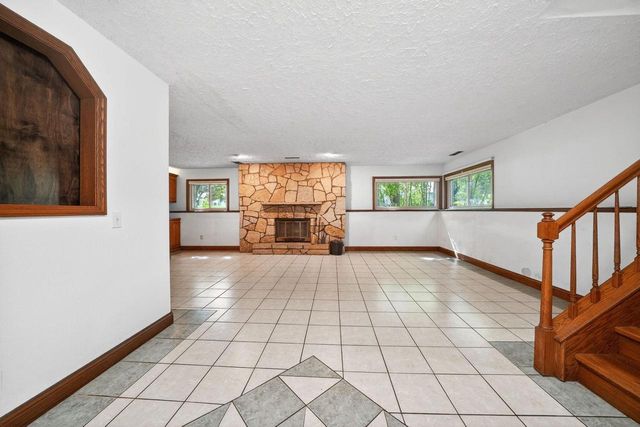 3848 Sunny Wood Drive, Deforest, WI 53532
