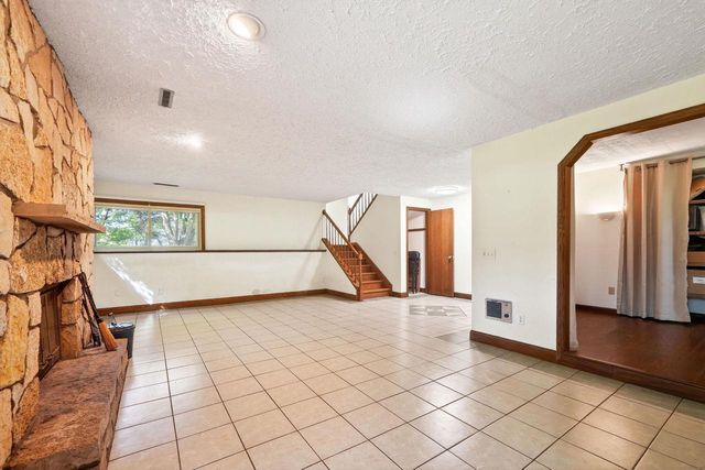 3848 Sunny Wood Drive, Deforest, WI 53532