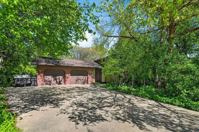 3848 Sunny Wood Drive, Deforest, WI 53532