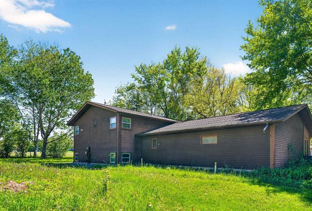 3848 Sunny Wood Drive, Deforest, WI 53532