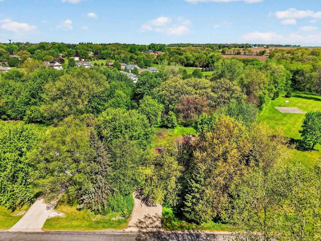3848 Sunny Wood Drive, Deforest, WI 53532