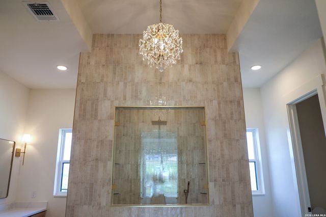 977 PINTO CYN, Bandera, TX 78003