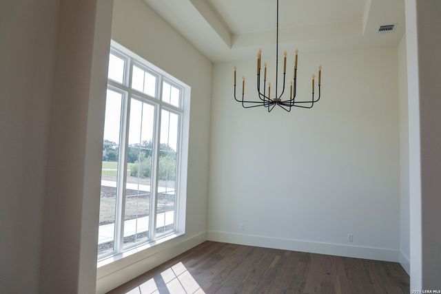 977 PINTO CYN, Bandera, TX 78003