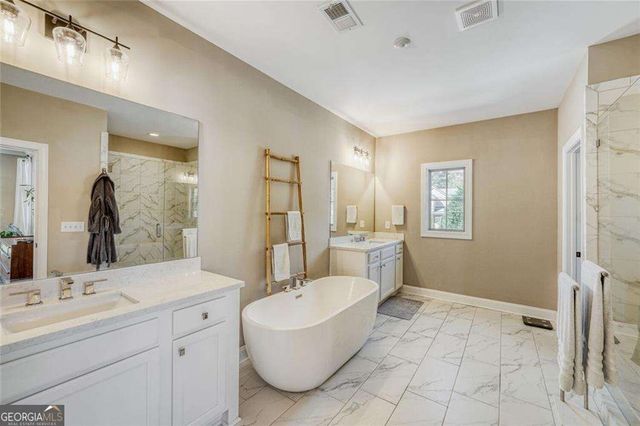 2381 Brissett Lane, Brookhaven, GA 30319