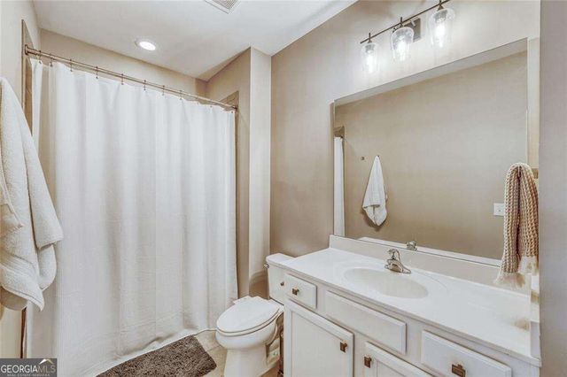 2381 Brissett Lane, Brookhaven, GA 30319