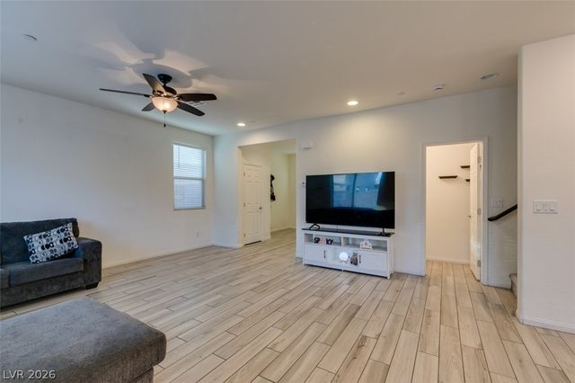 386 Espressivo Street, Henderson, NV 89011