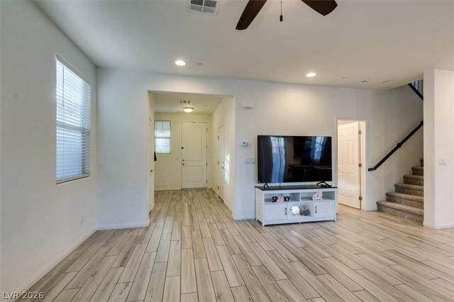 386 Espressivo Street, Henderson, NV 89011