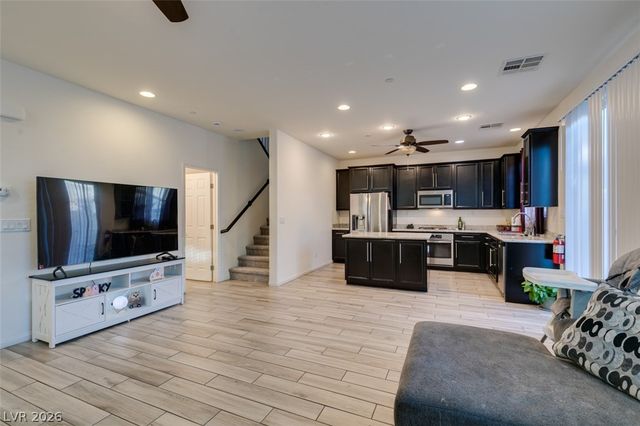 386 Espressivo Street, Henderson, NV 89011