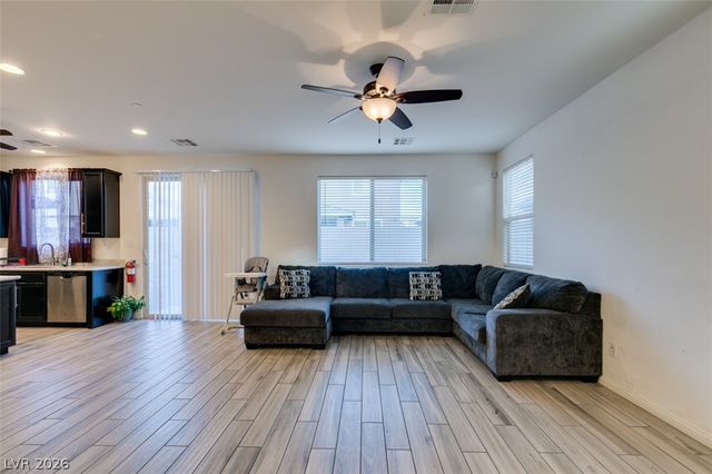 386 Espressivo Street, Henderson, NV 89011