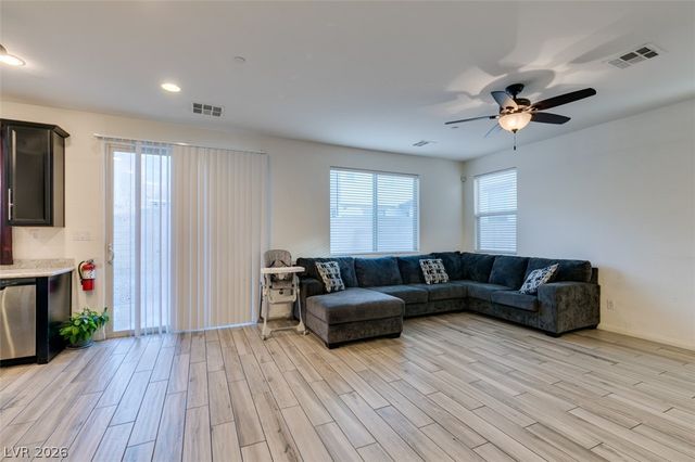 386 Espressivo Street, Henderson, NV 89011