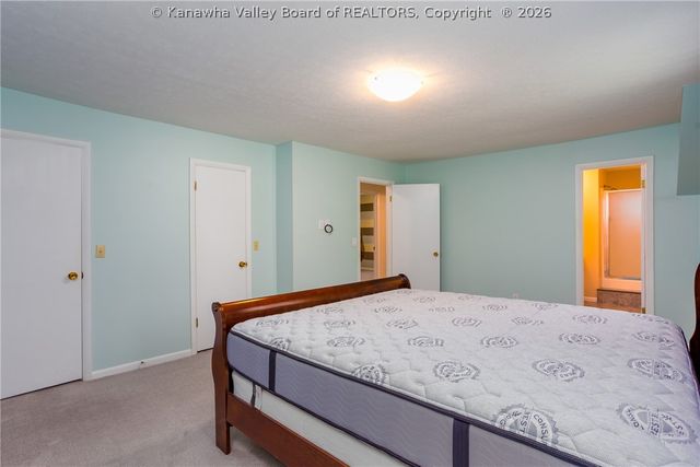 1377 Nottingham Road, Charleston, WV 25314