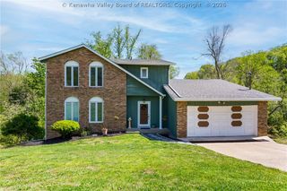 1377 Nottingham Road, Charleston, WV 25314