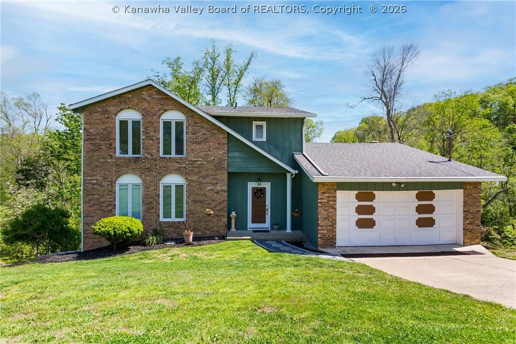 1377 Nottingham Road, Charleston, WV 25314