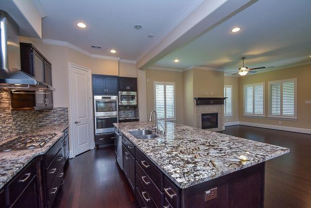 15907 Court Street, Sugar Land, TX 77478