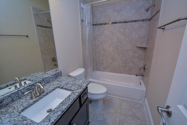 15907 Court Street, Sugar Land, TX 77478