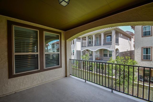 15907 Court Street, Sugar Land, TX 77478