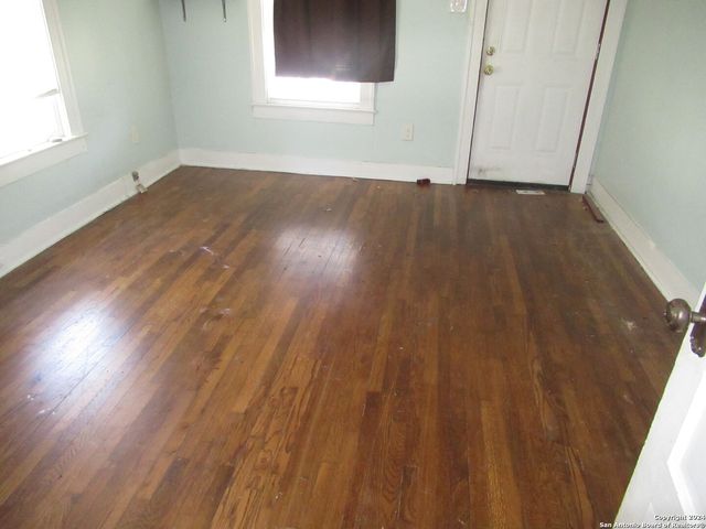 1719 HAYS ST, San Antonio, TX 78202