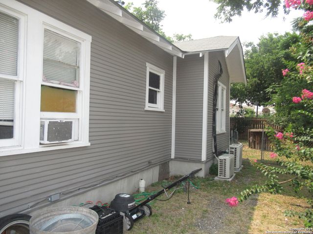 1719 HAYS ST, San Antonio, TX 78202