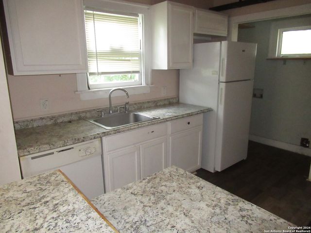 1719 HAYS ST, San Antonio, TX 78202