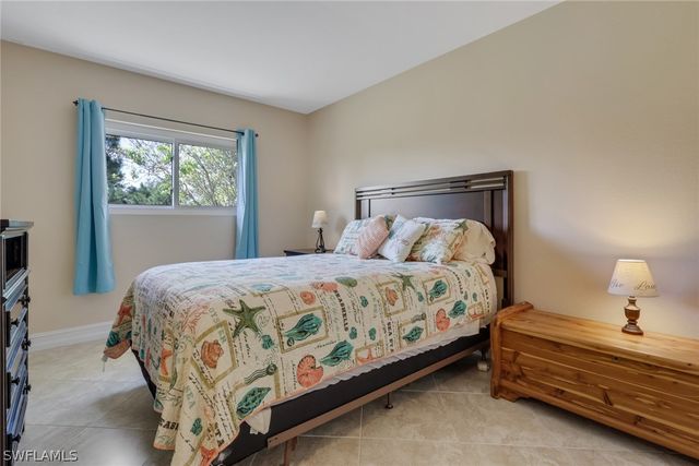 4440 27th AVE NE, Naples, FL 34120