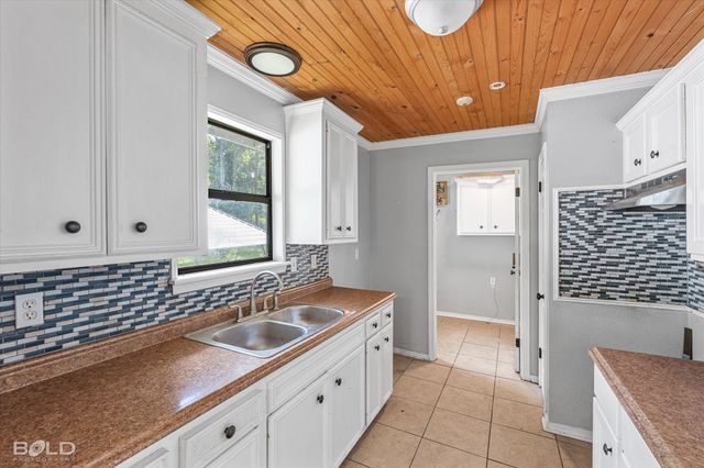 6791 Greenway Avenue, Shreveport, LA 71119