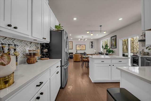 2165 Wiltshire Drive, Ypsilanti, MI 48198