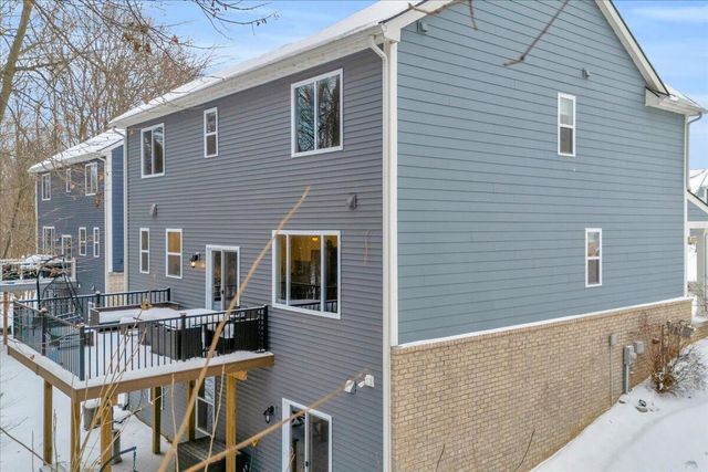 2165 Wiltshire Drive, Ypsilanti, MI 48198