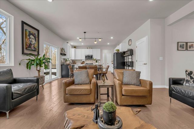 2165 Wiltshire Drive, Ypsilanti, MI 48198