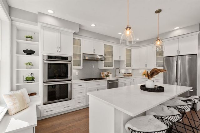 1935 Commonwealth Ave 1935, Newton, MA 02466