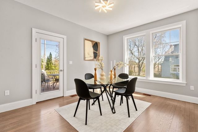 1935 Commonwealth Ave 1935, Newton, MA 02466