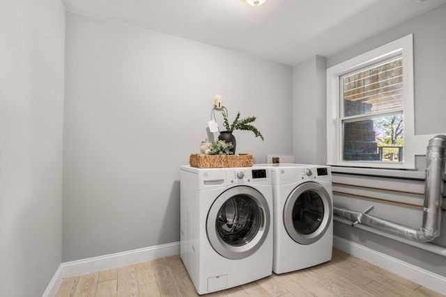 1935 Commonwealth Ave 1935, Newton, MA 02466