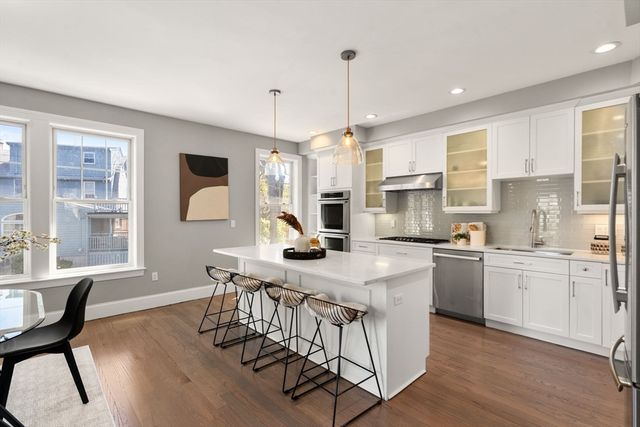 1935 Commonwealth Ave 1935, Newton, MA 02466
