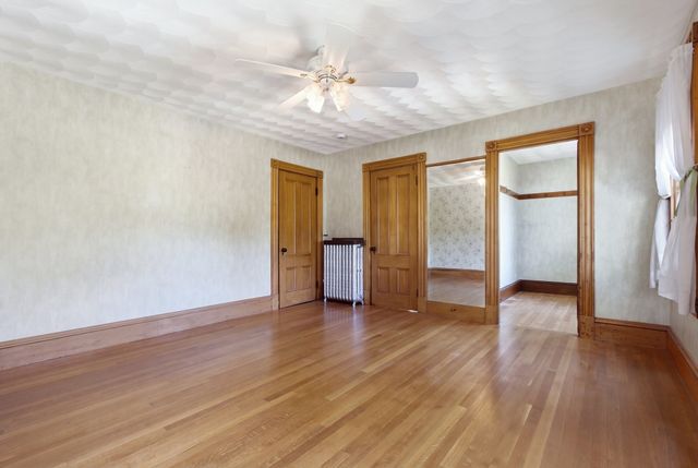 38 Highland St, Reading, MA 01867