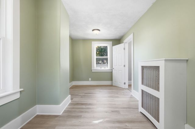 38 Highland St, Reading, MA 01867