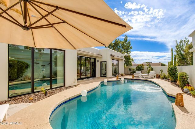 2737 E ARIZONA BILTMORE Circle 29, Phoenix, AZ 85016